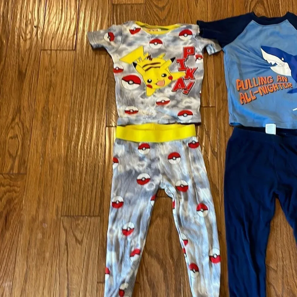 Boys 4t short sleeve pajama set bundle Pokémon sharks